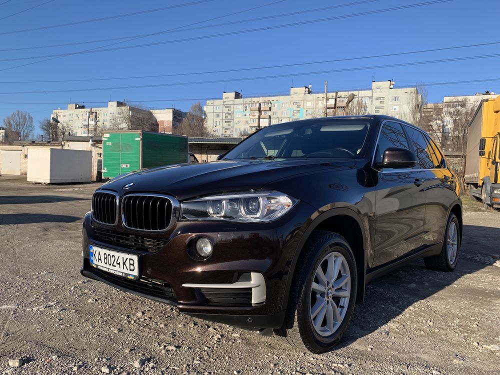 BMW X5 2015 г., 2.0 TDI