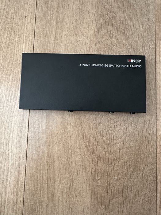 Lindy 4. Port 2.0 18g 38249