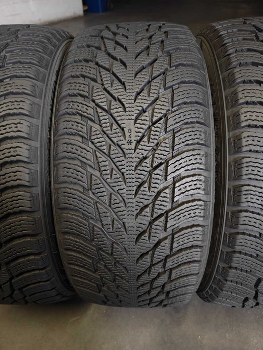 Зимові шини R17 225/45 Nokian Hakkapeliitta R3 преміум клас