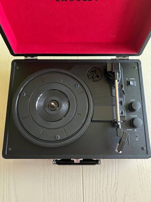 Crosley Cruiser Deluxe Black/Red Bluetooth