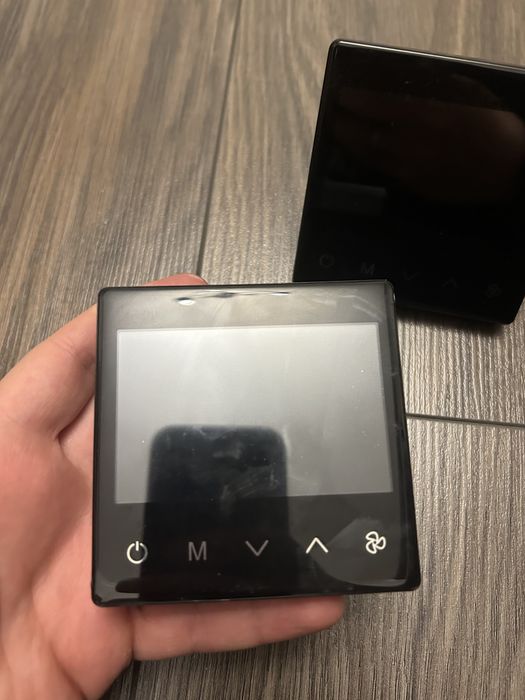 Термостат новий в гарному стані