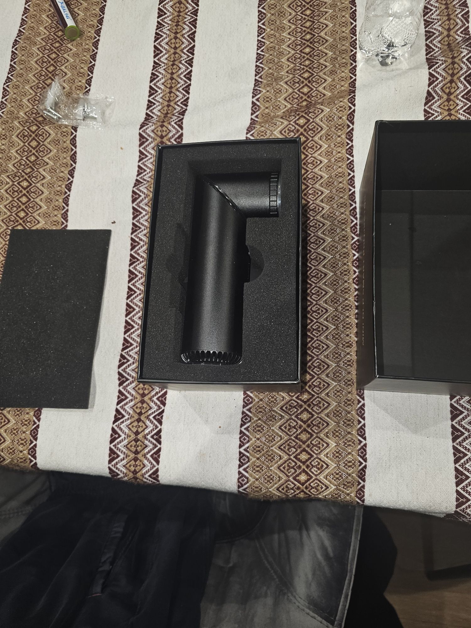 KIXIN K5H DLP Protable Projector