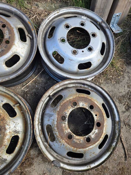 Felgi Iveco Daily Bliźniak MAGNETTO WHEELS R1-1347 5j et 109 6x170