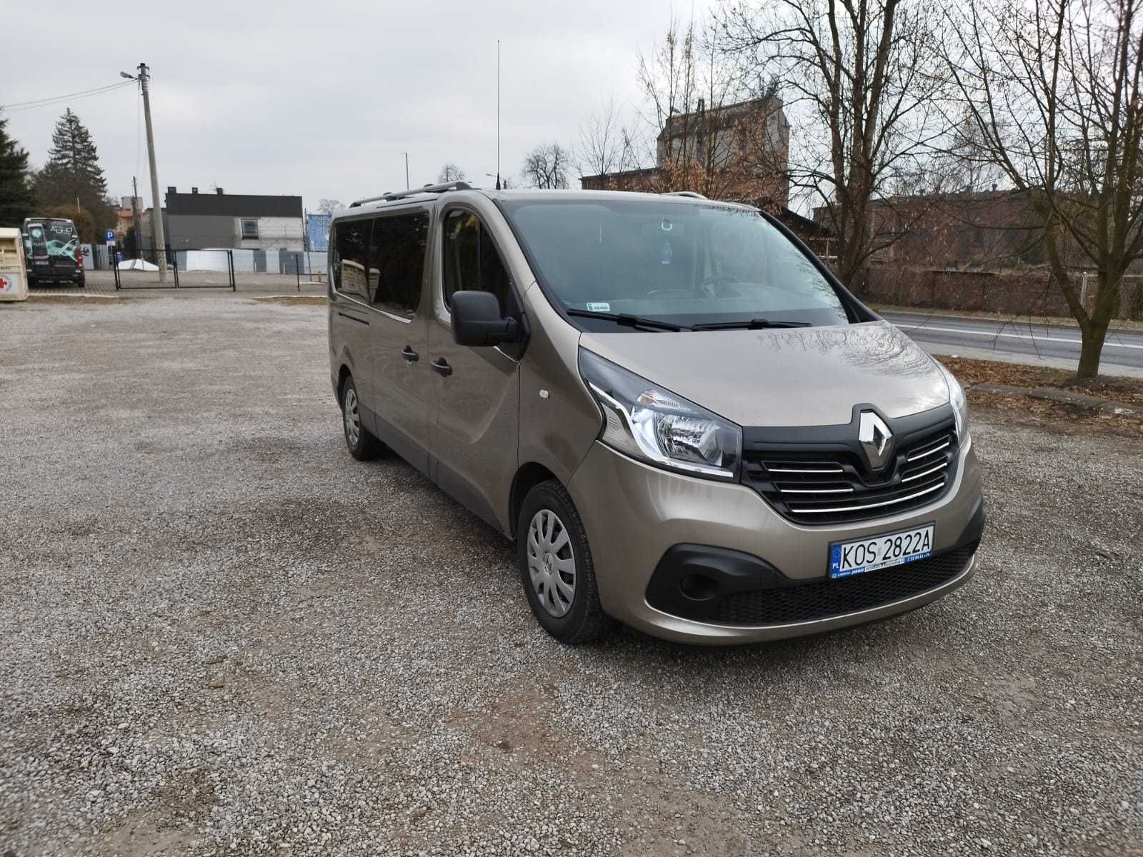 Wynajem busa 9 osób