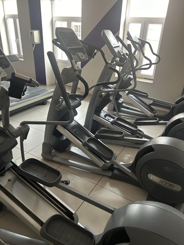 Orbitrek precor fitness siłownia