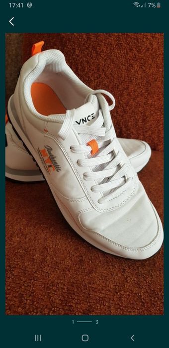 Кросовки от фирмы  NYC