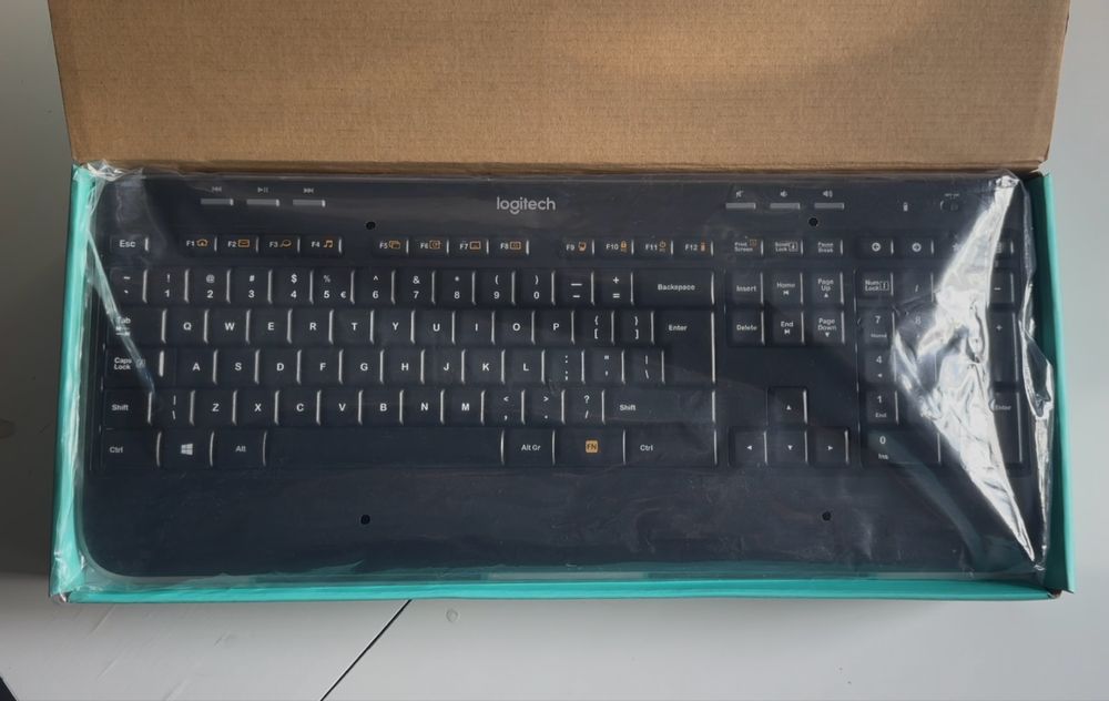 Zestaw klawiatura + myszka, bezprzewodowe  MK520 ADVANCED