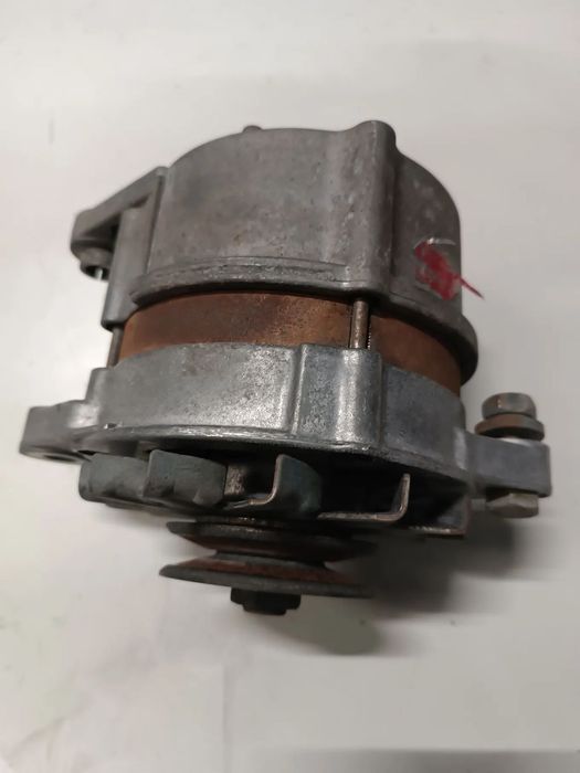 Alternador - Toyota Land Cruiser BJ73 2.5TD