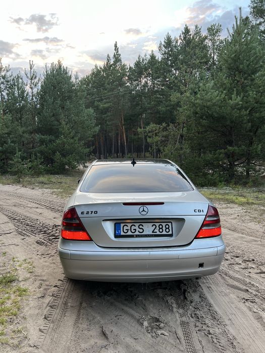 Продам мерседес 211