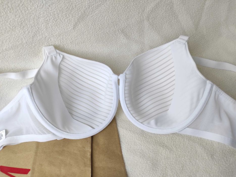 Бюстгальтер без паралона M&S Body р. 80 C