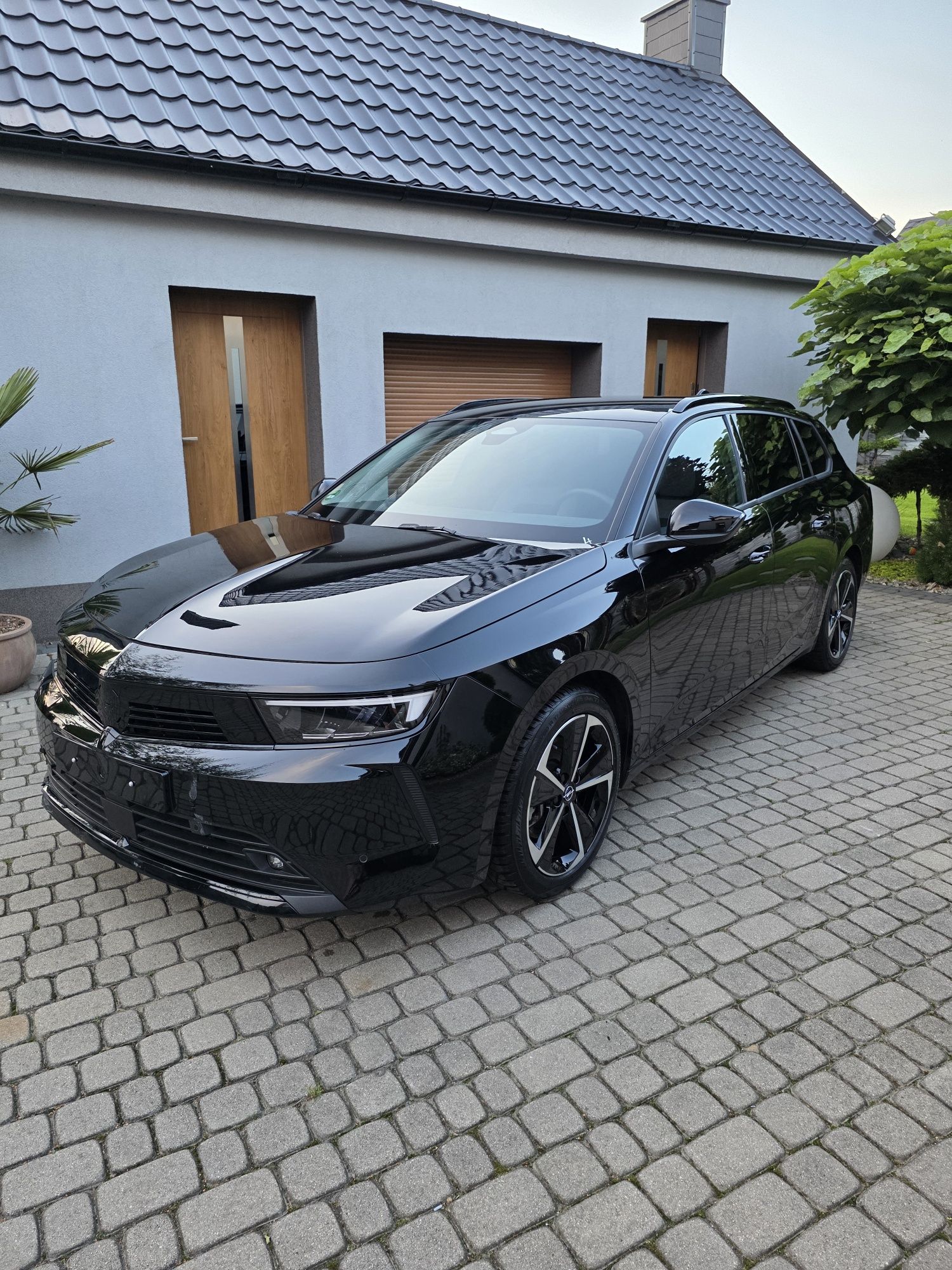 Sprzedam Opel Astra L 1.5 D 2024 rok