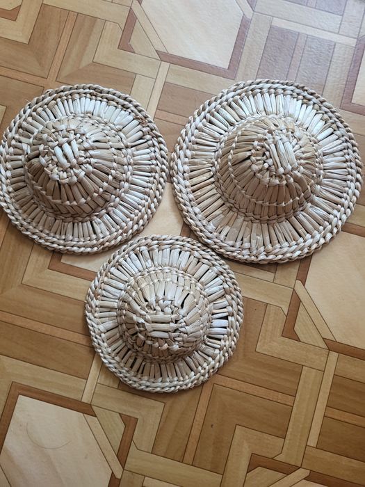 Продам картуз з рогозу