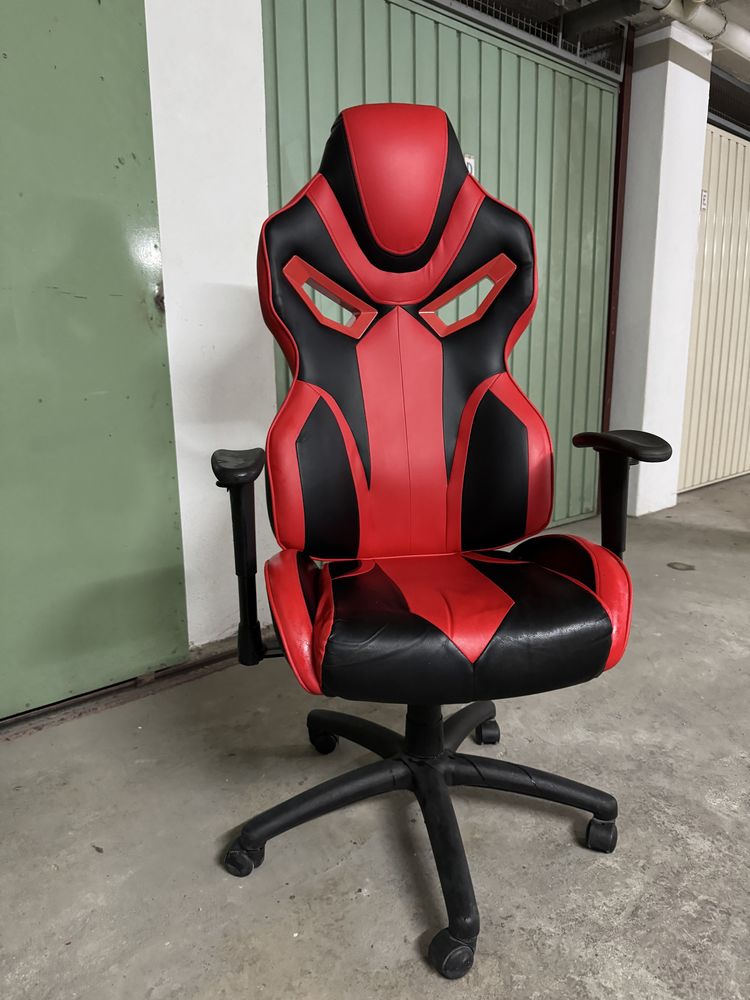 VENDO CADEIRA GAMER