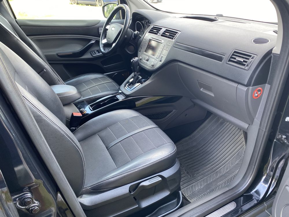 Zadbany Ford Kuga 2.0 TDCI 163KM ksenony podgrzewane fotele felgi 19