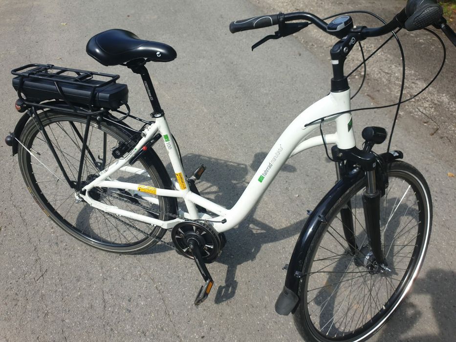 Rower elektryczny Fahrrad Manofaktur  P100 Bosch classic