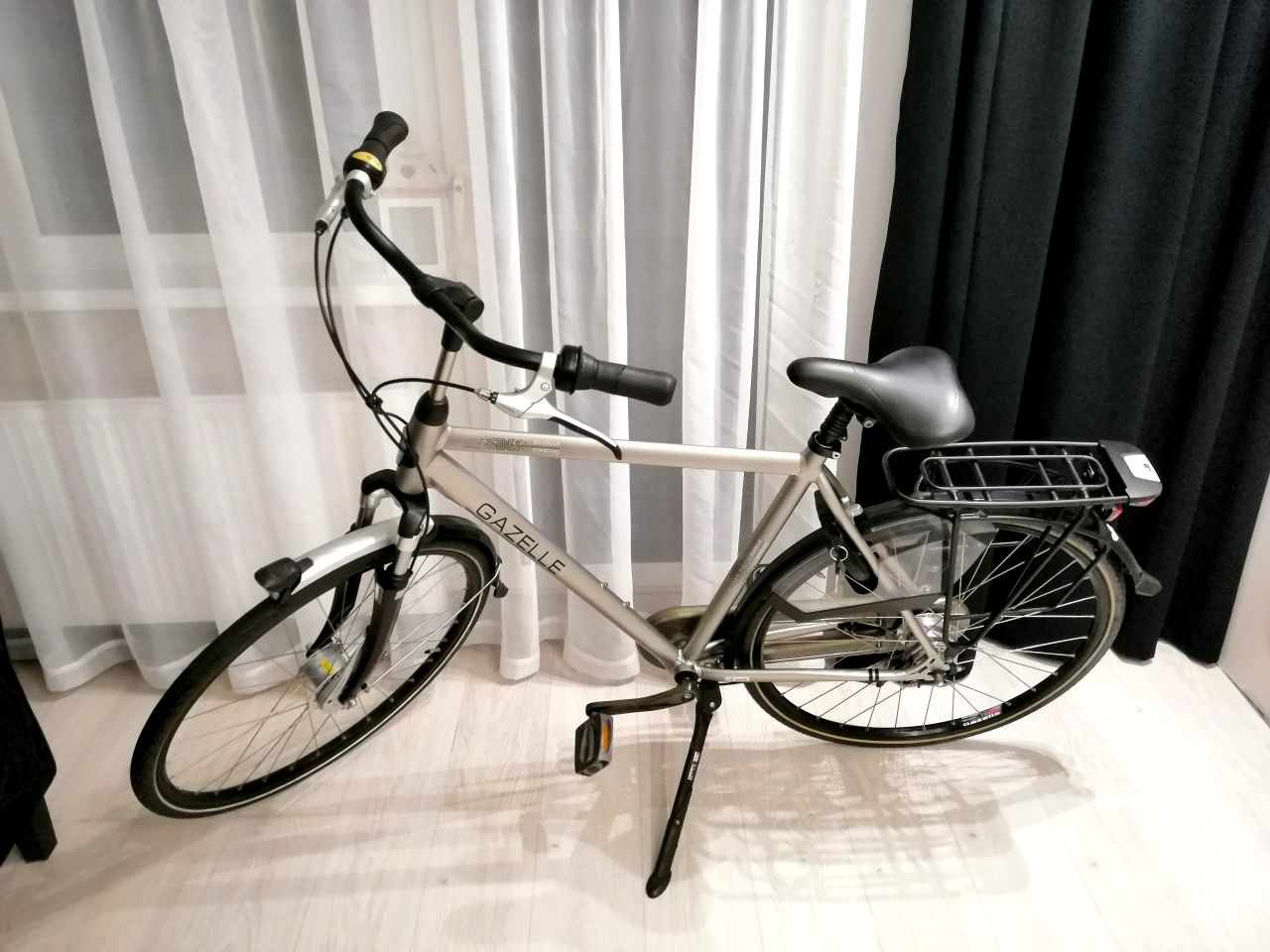 Gazelle Paris C7+