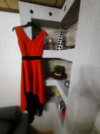 Czerwona wyjściowa sukienka S
