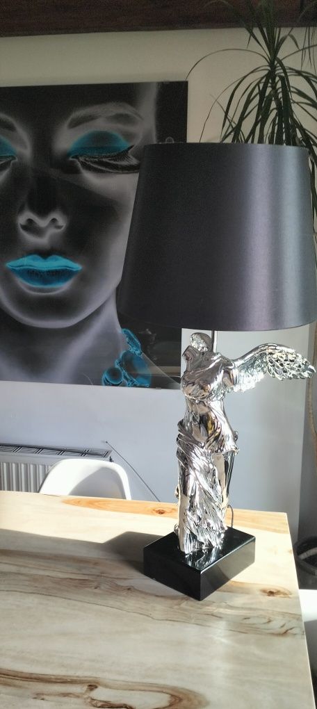Kare Design Lampa Nike 650zł.