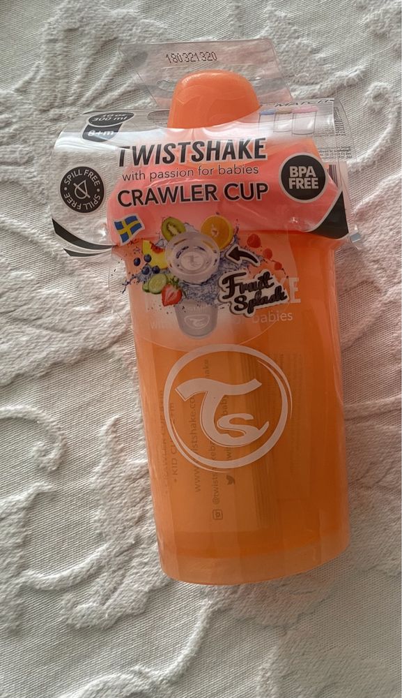 Copo aprendizagem Twistshake novo 8 meses 300 ml