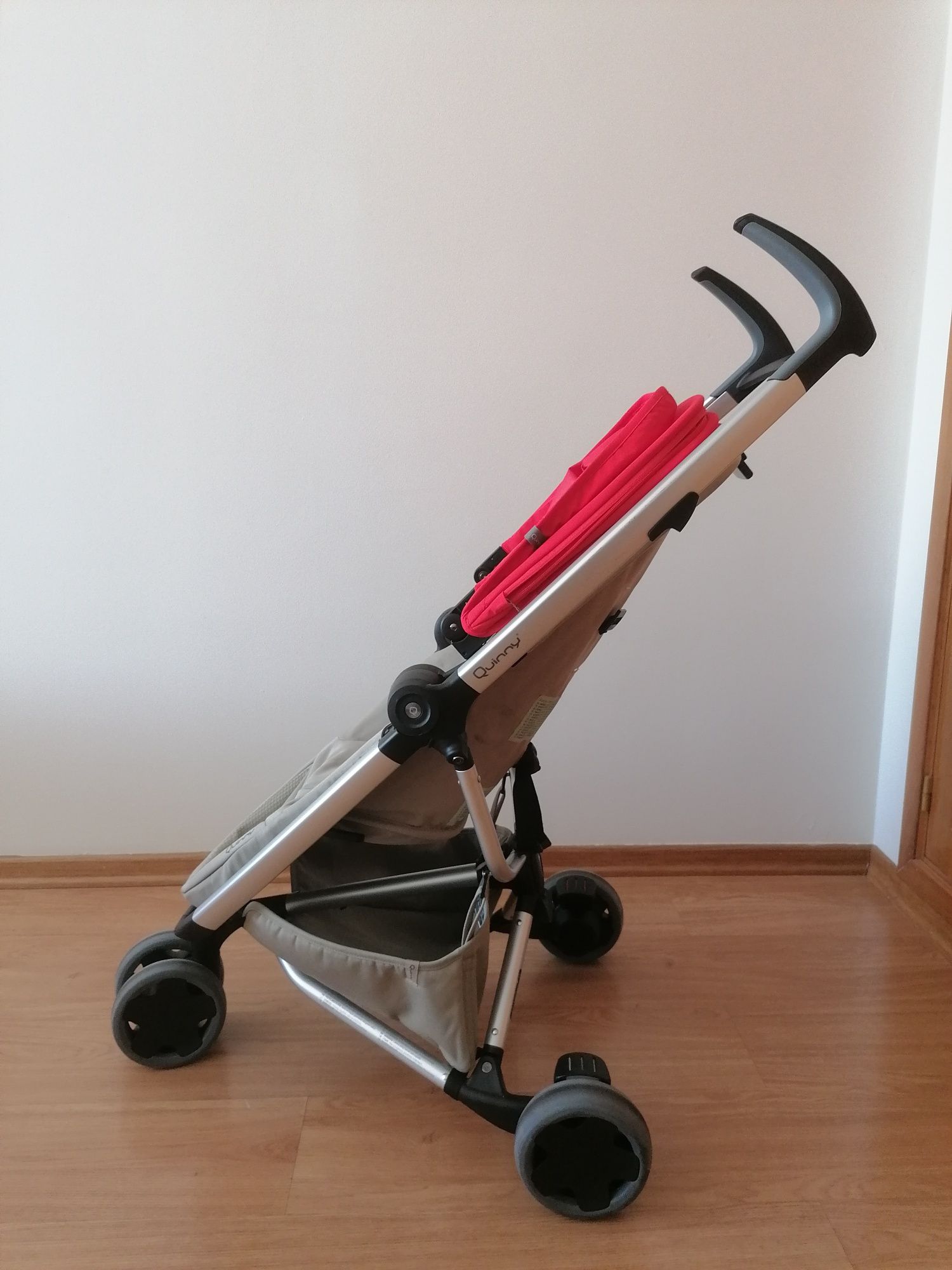 Carrinho de bebé Quinny Zapp Flex