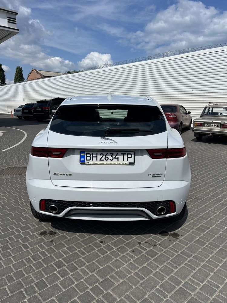 Jaguar E-Pace R-Dynamic S 2.0T AWD | Бензин | 2017 | США