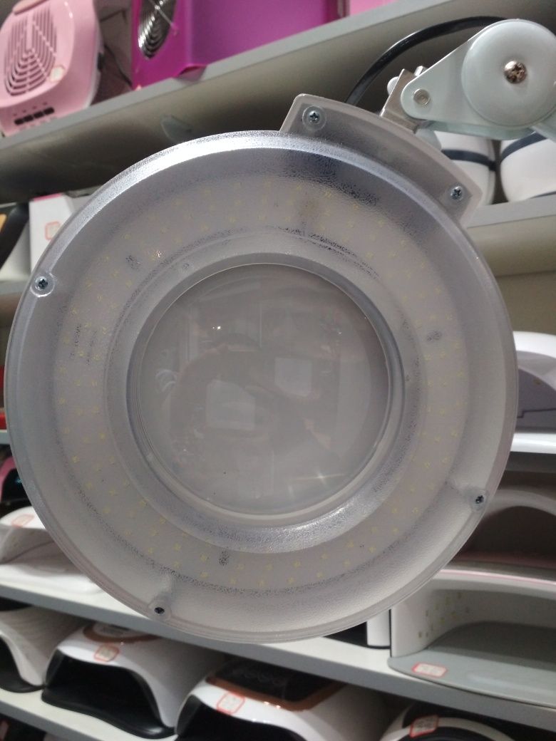 Лампа лупа косметологическая настольная на струбцине 120 диодов 24вт