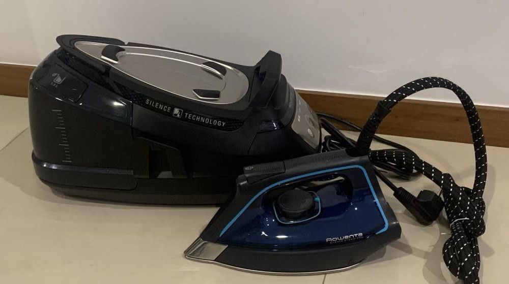 Ferro com Caldeira ROWENTA DG9226F0