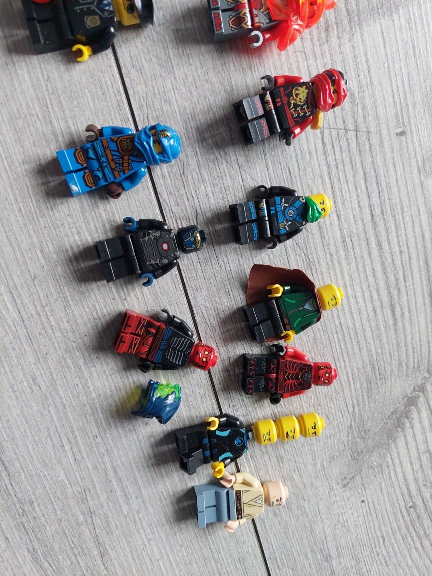 Zestaw  figurek  lego  ninjago  i inne