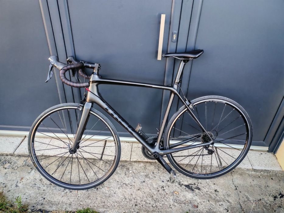 Trek Emonda SL5 em carbono – Ultegra 11v