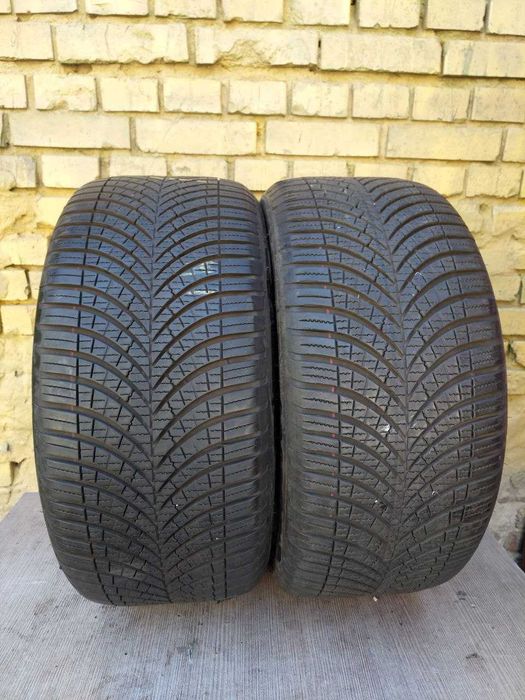 Шини б/в 255 40 R19 GoodYear Vector 4Season Gen 3
