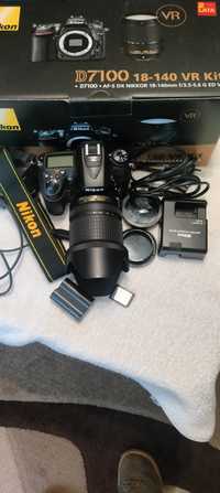 Nikon D7100 Jak nowy. Obiektyw AF-S DX Nikkor 18-140mm. f.3.5-5.6 G ED