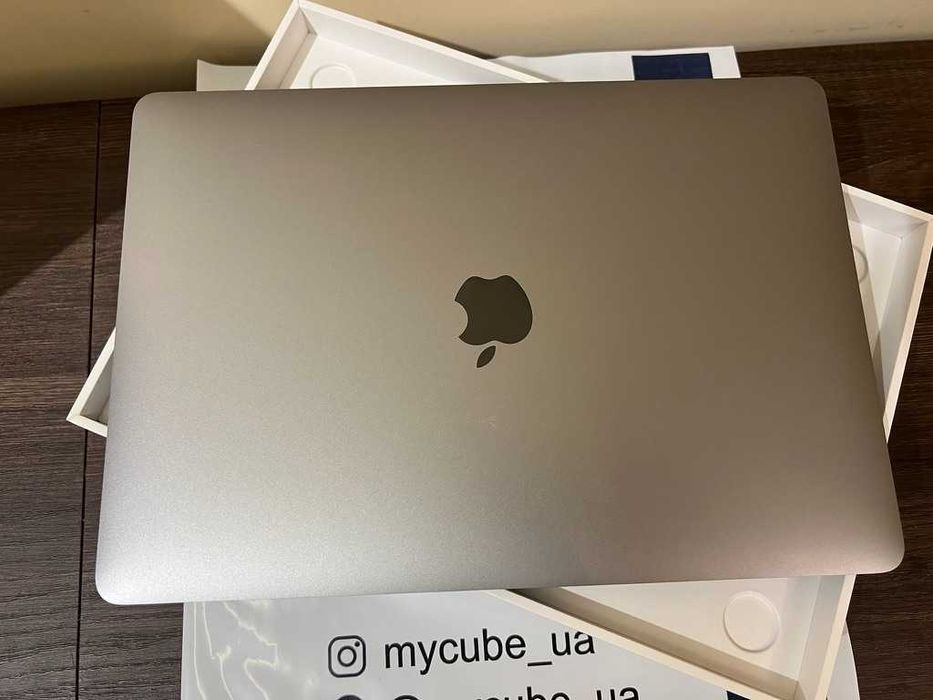 MacBook Air 13 2020 i3 1,1/8Gb/256Gb Space Gray