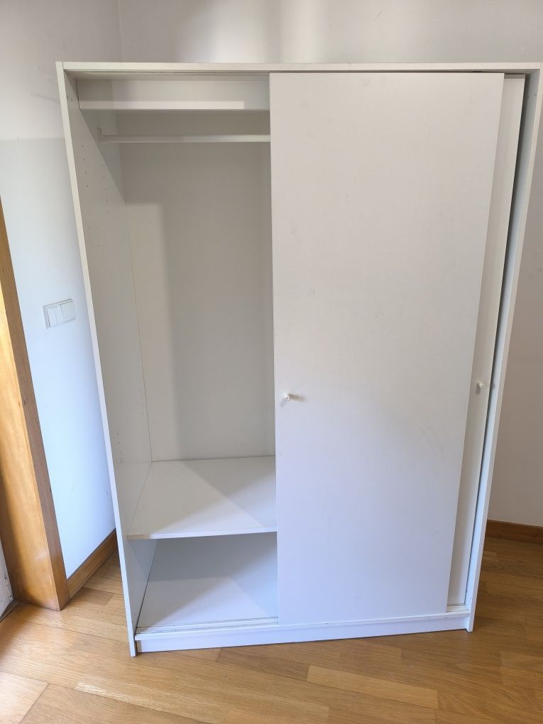 KLEPPSTADRoupeiro c/portas deslizantes, branco, 117x176 cm
Roupeiro c/