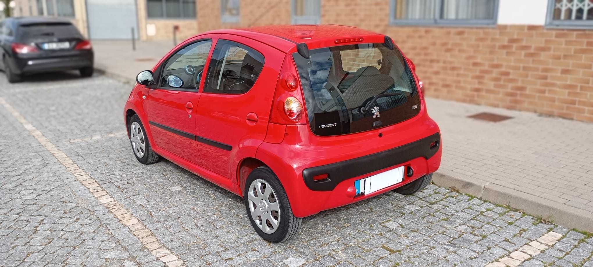 Peugeot 107 com Ar Condicionado - P/ VENDER ATÉ SEGUNDA-FEIRA POR 5200