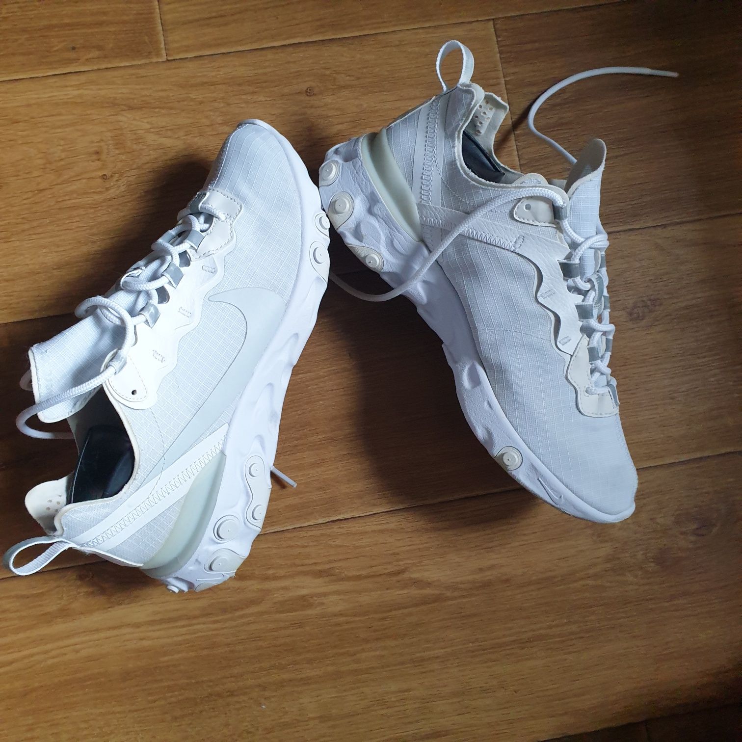 Мужские кроссовки 42.5 Nike react element 26.5-27см белые 55