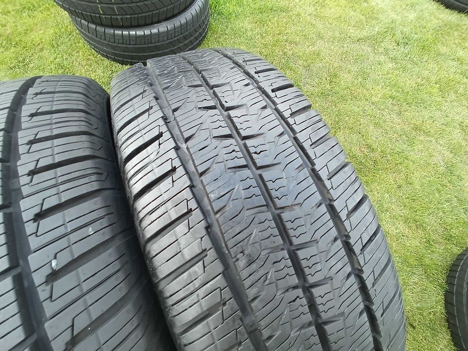 opony 215/65/16C Continental  Van Contact 4 Season 2 sztuki8mm
