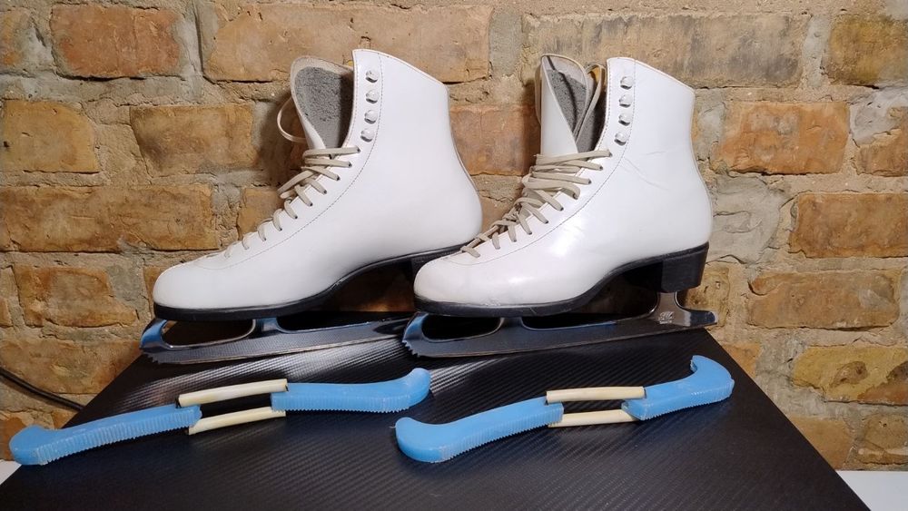 Женские коньки  Riedell