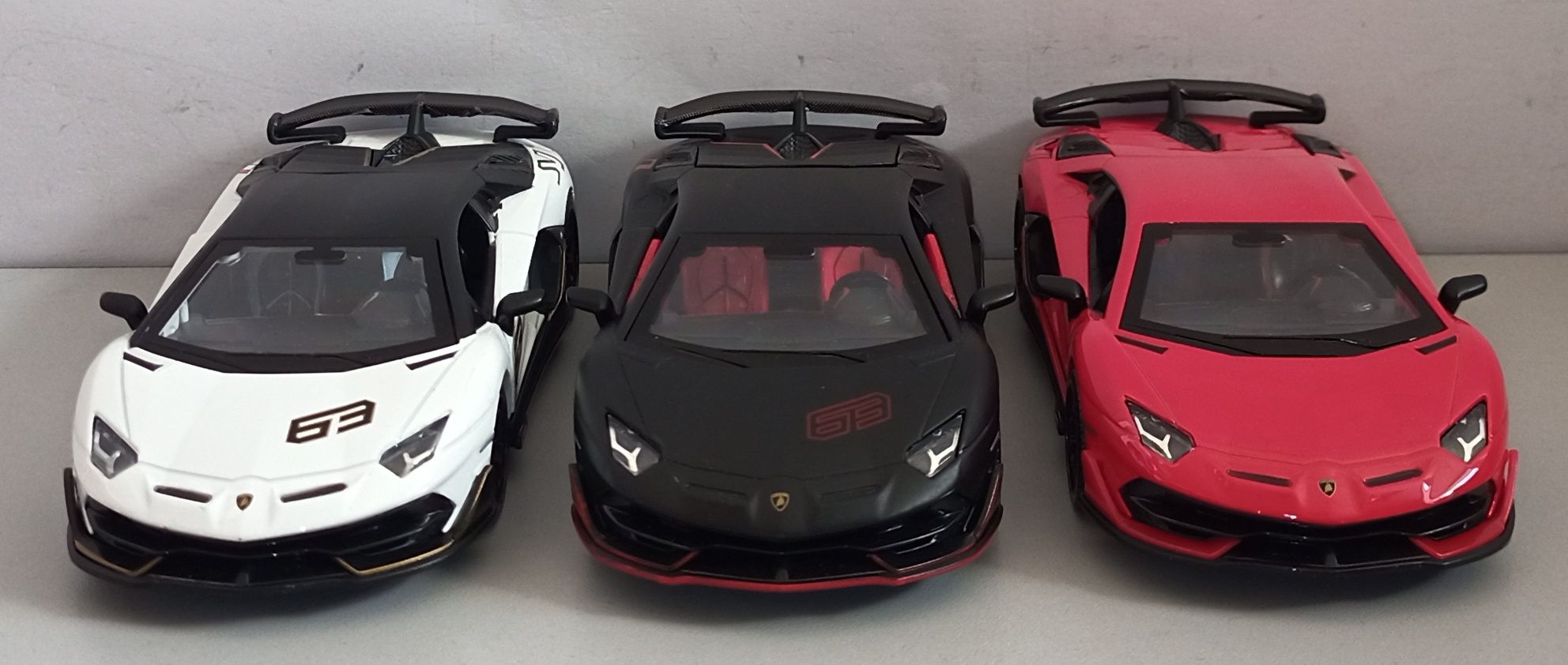 Lamborghini Aventador SVJ модель "Автопром" 1:32. Металл, звук,