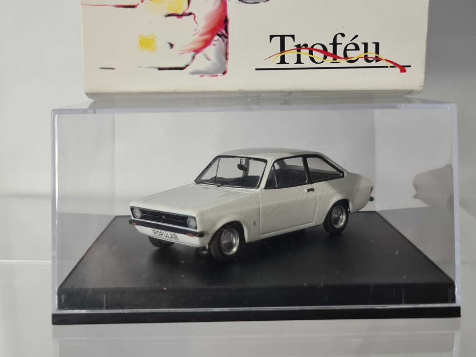 Trofeu 1/43 Ford Escort Popular
