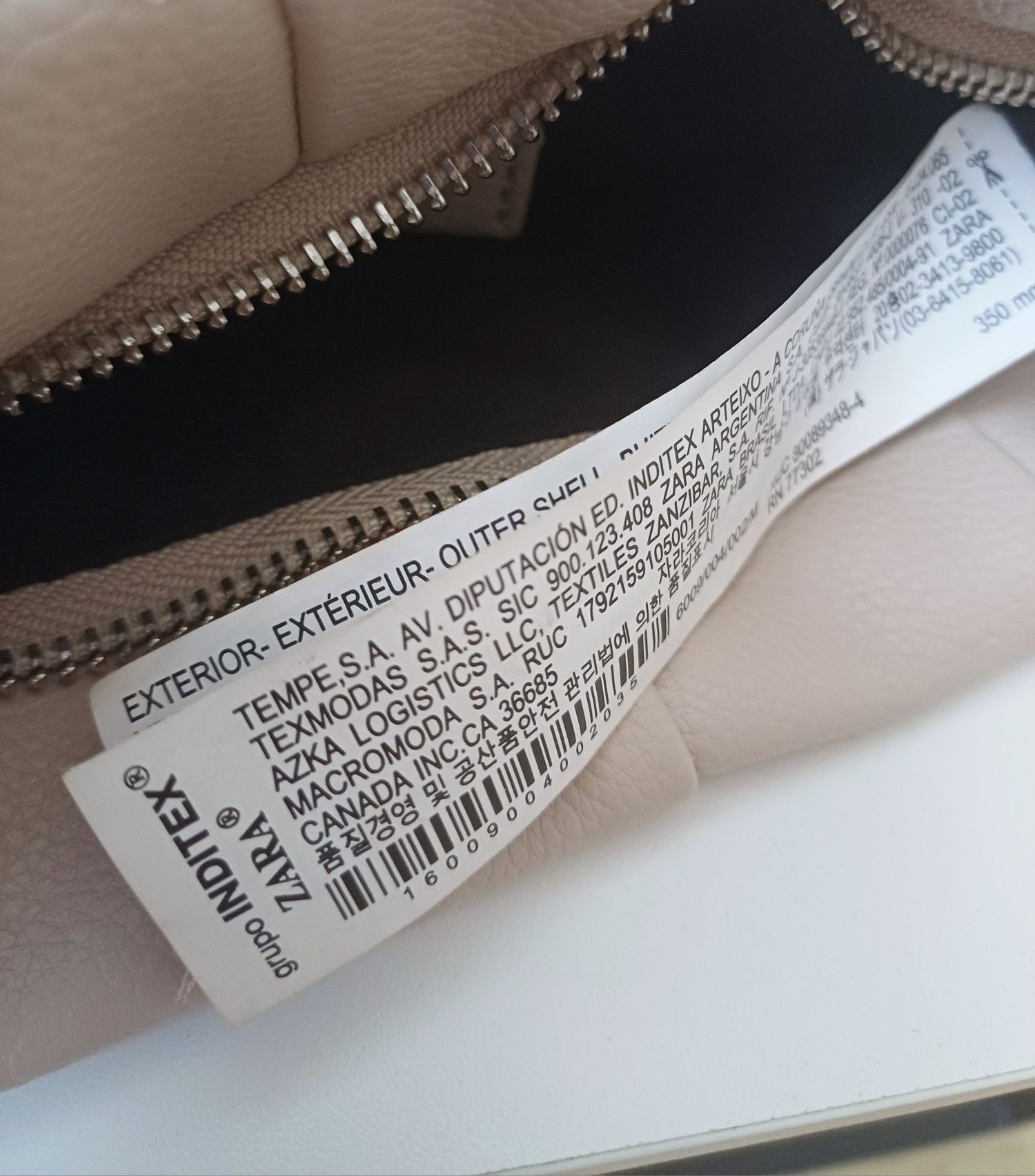 ZARA torebka na ramię jasna kremowa A5 B5 typu worek do ręki shopper
