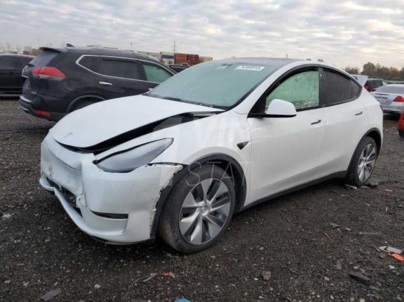 Tesla Model Y 2021 Dual Motor