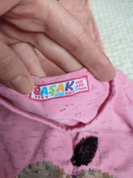 Футболочки для дівчинки