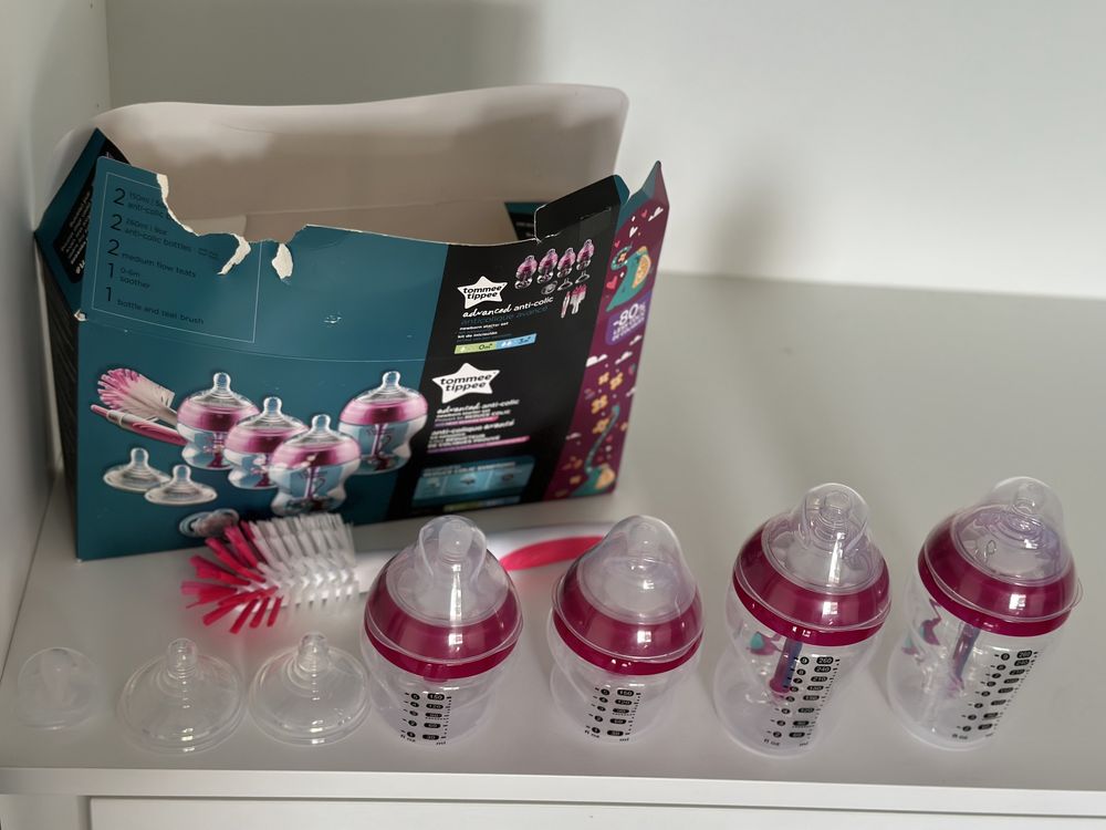 Set Tommee Tippee Menina