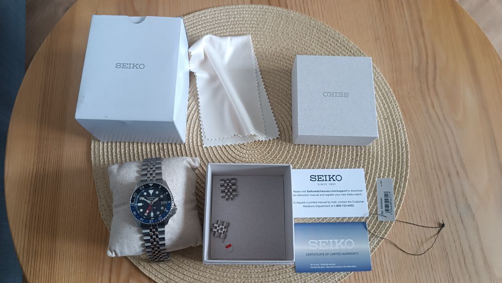 Zegarek automatyczny Seiko 5 Sports 'Blueberry' GMT SSK003K1
