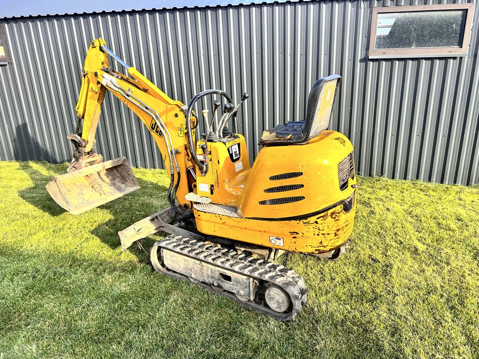 Minikoparka JCB 8010    1100 kg