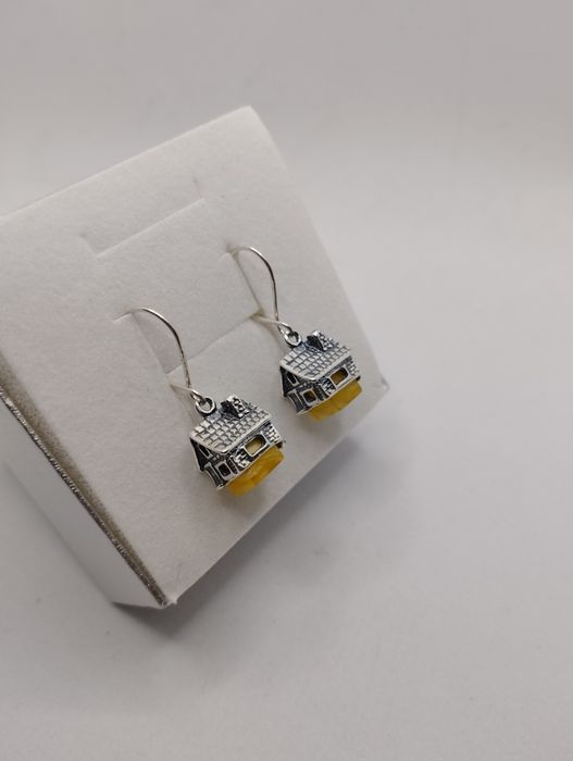 Srebrne kolczyki z bursztynem, domek, próba 925