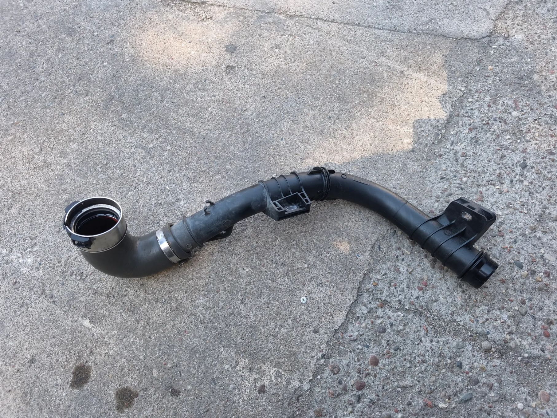 Przewód powietrza rura 1249199s02 144605995r Renault Master III IV 2.3