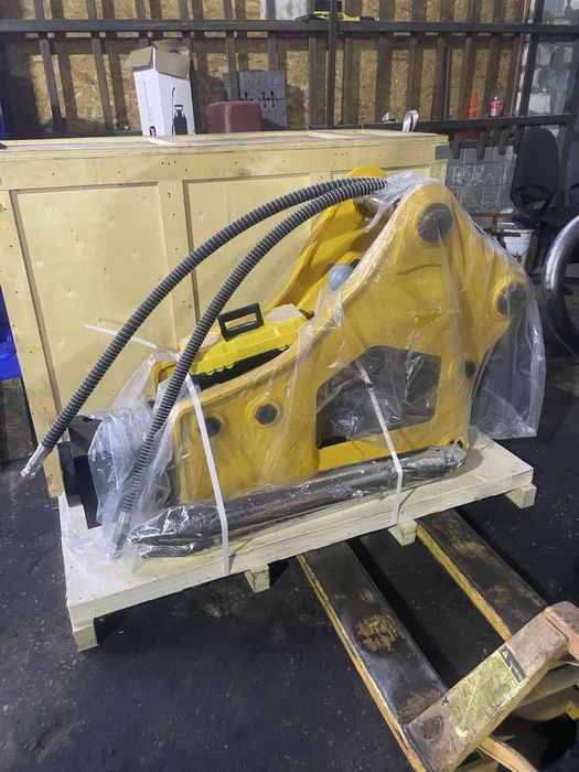 Гідро молот новий