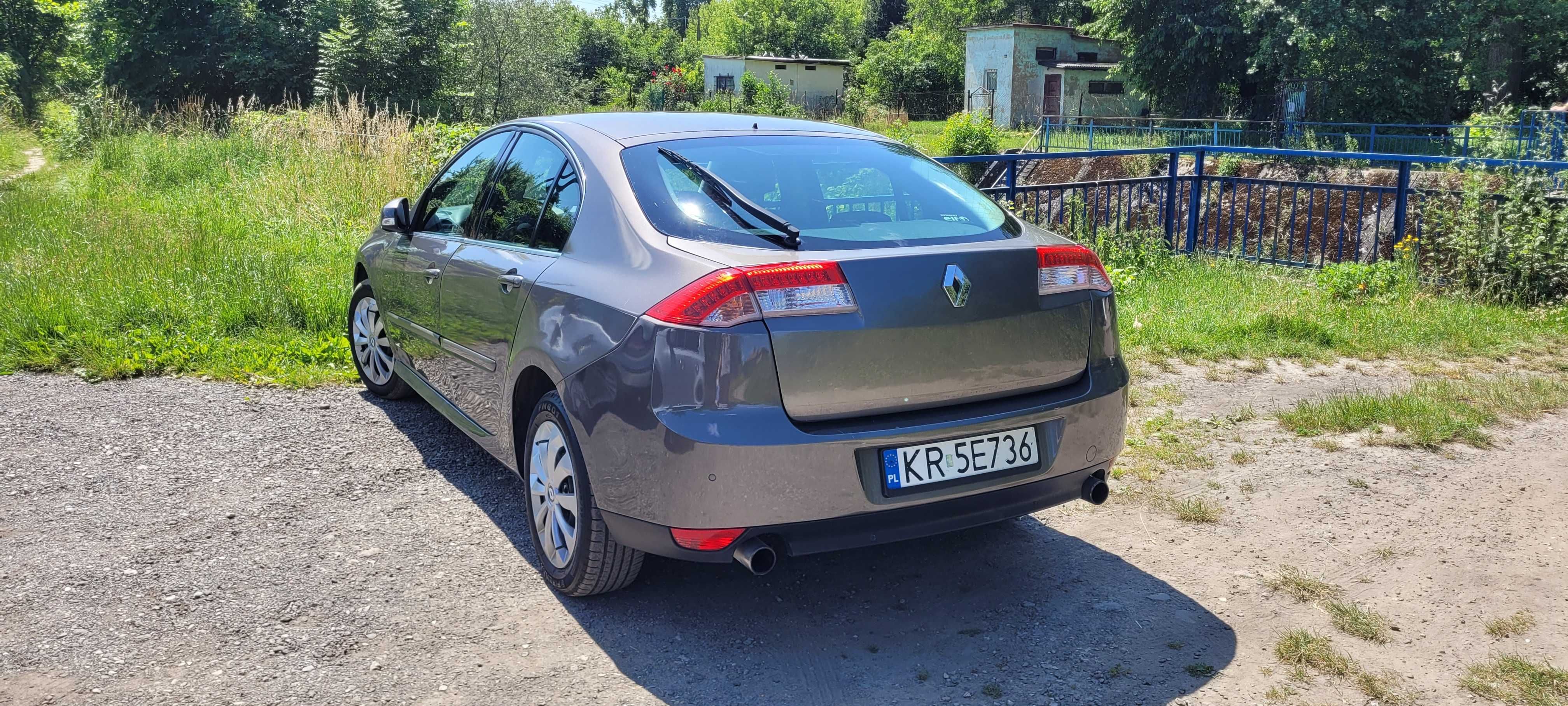 Renault Laguna 3 III 2.0 dCi 130KM Carplay Android Auto Doinwestowana