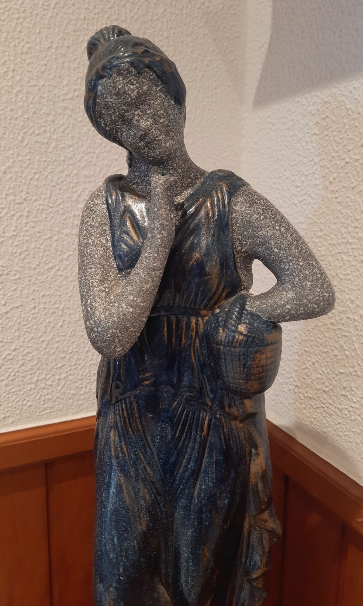 Estátua decorativa clássica senhora